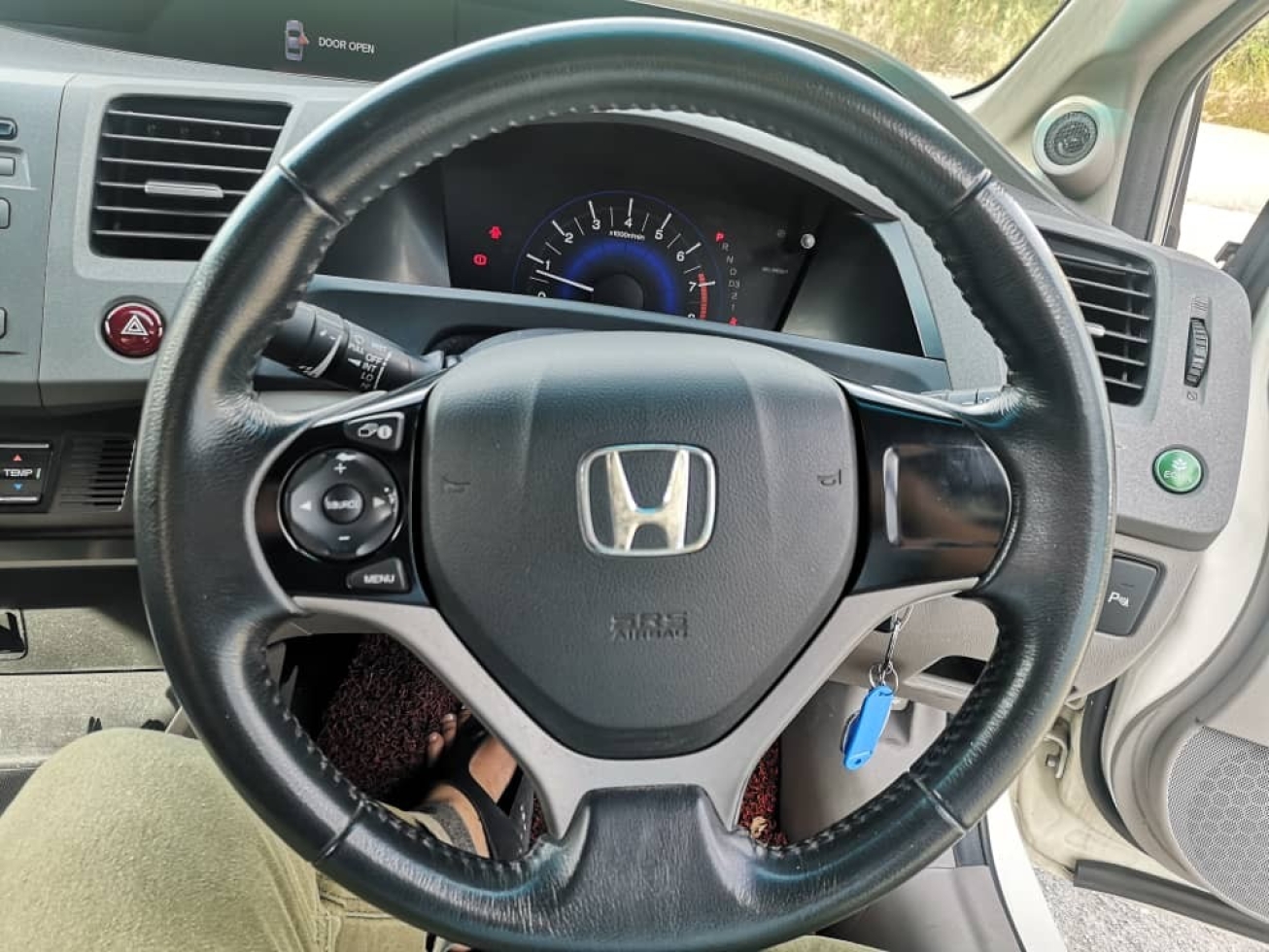 2013 Honda CIVIC 1.8 S (A) FULL LOAN