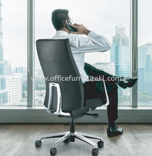 PREMIUM OFFICE CHAIR