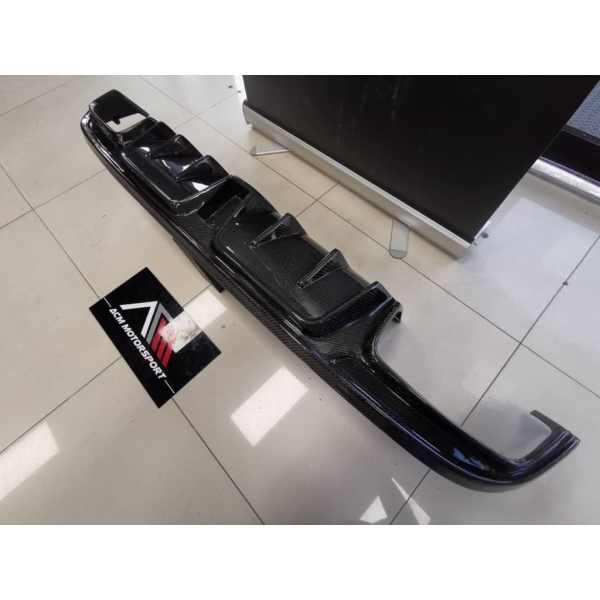 Mercedes benz W205 C63 rear diffuser