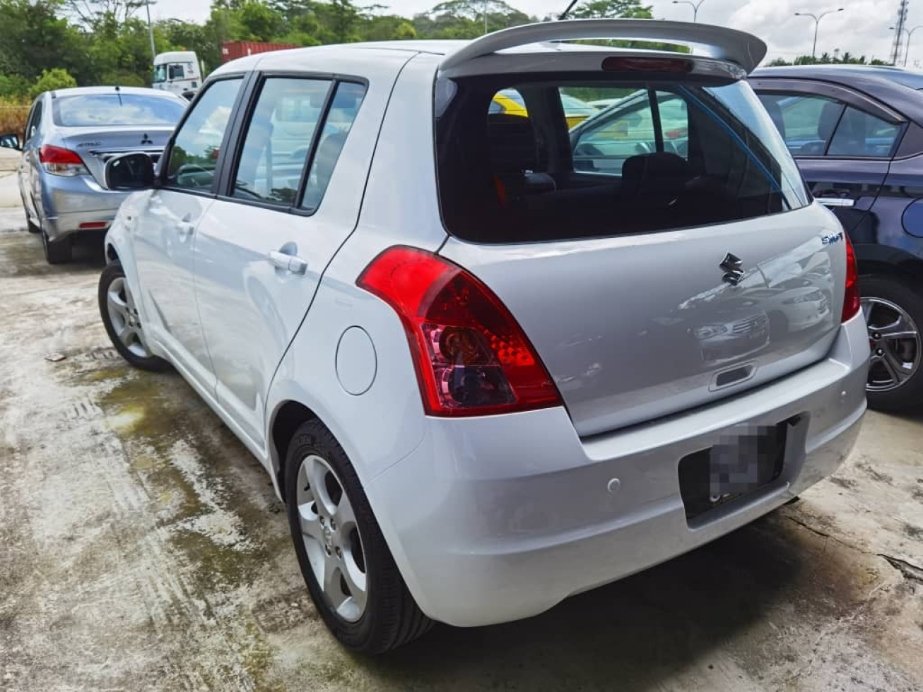 2012 Suzuki SWIFT 1.5 GLX FACELIFT (A)