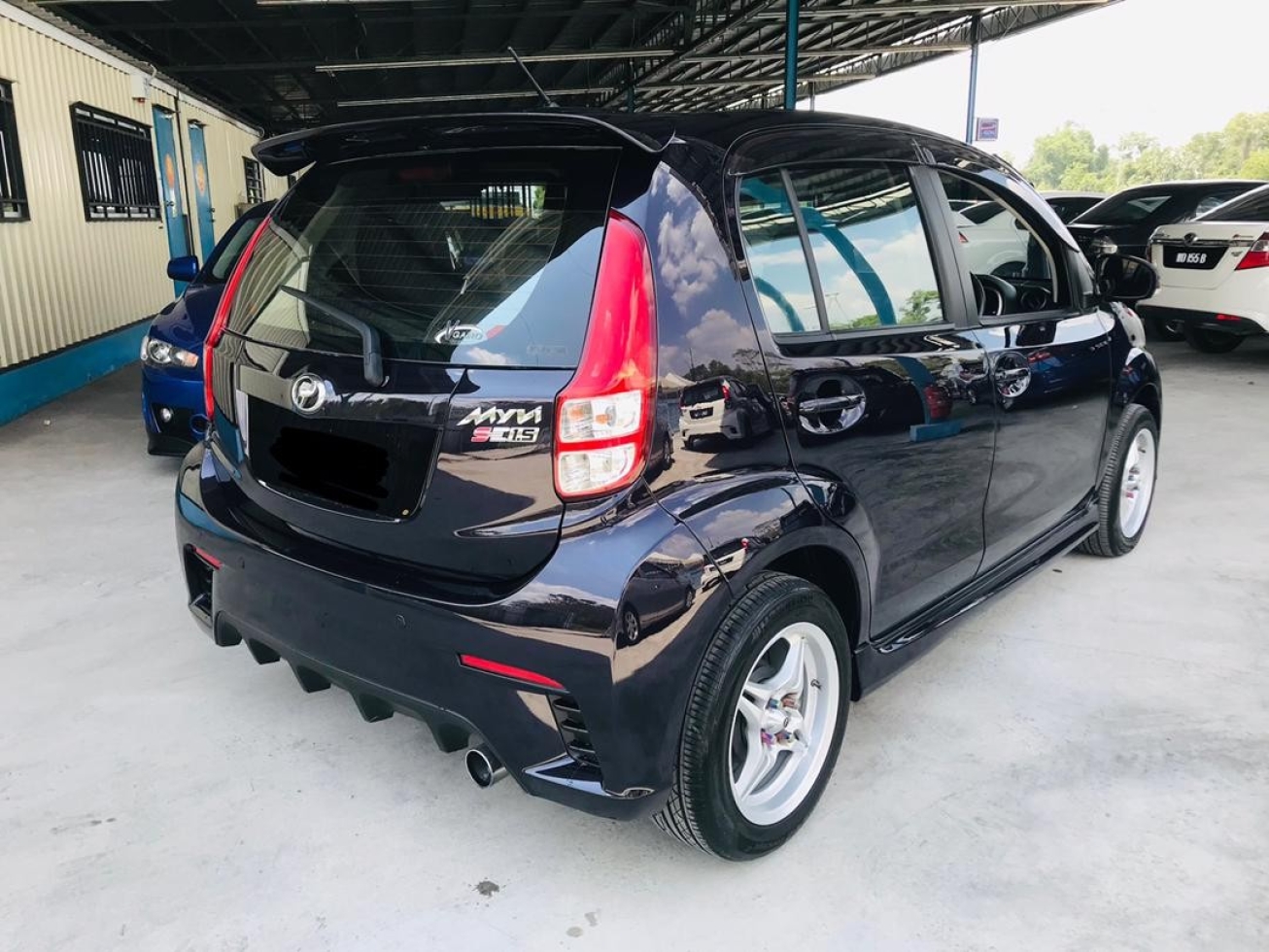 2013 Perodua MYVI 1.5 SE ZHS (A)