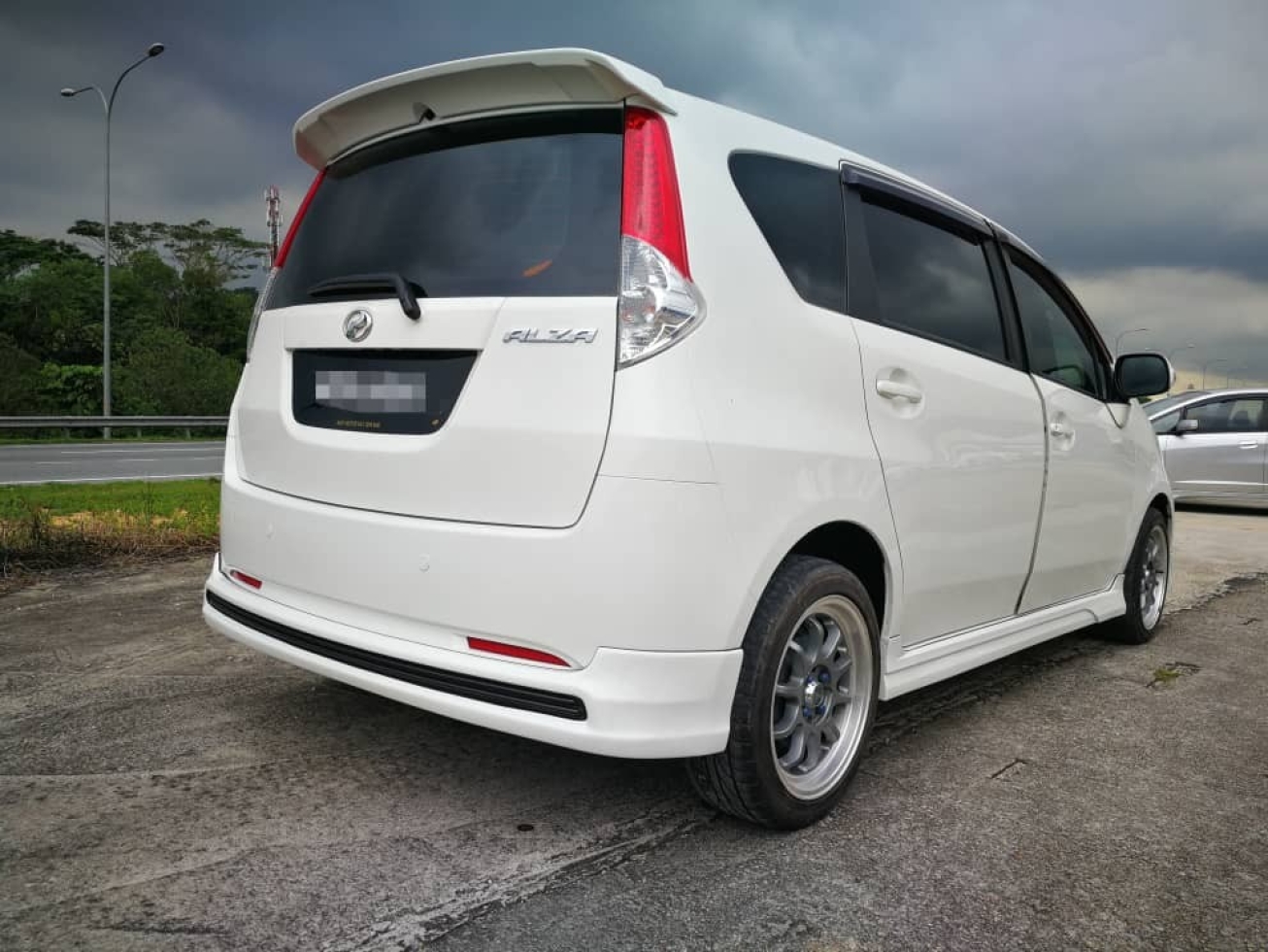 2013 PERODUA ALZA 1.5 EZ AT