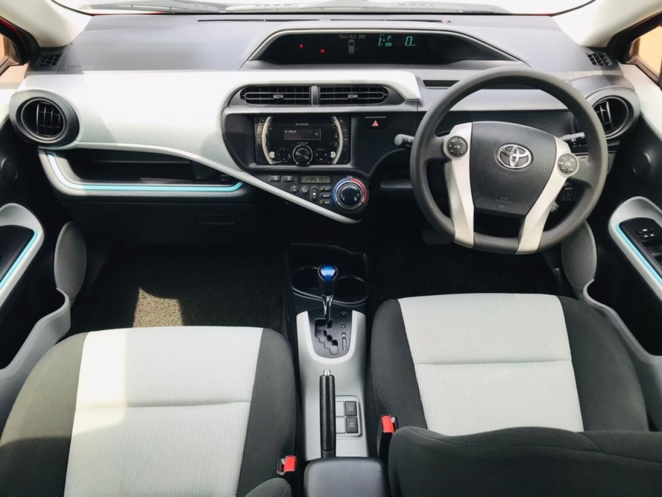 2012 TOYOTA PRIUS C 1.5 AUTO