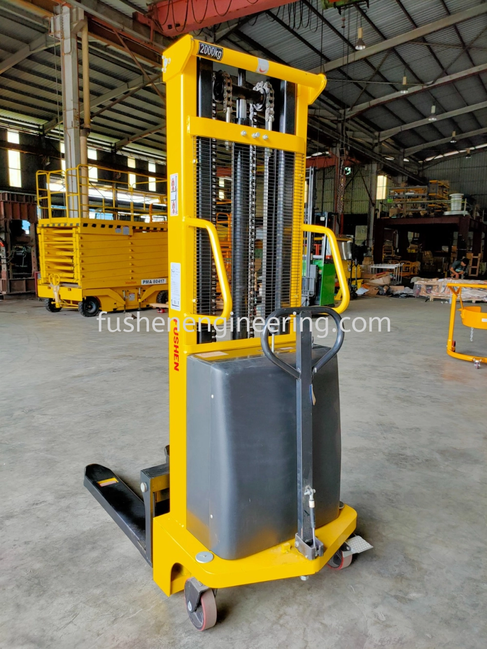 FUSHEN Semi Electric Stacker - CTD Series