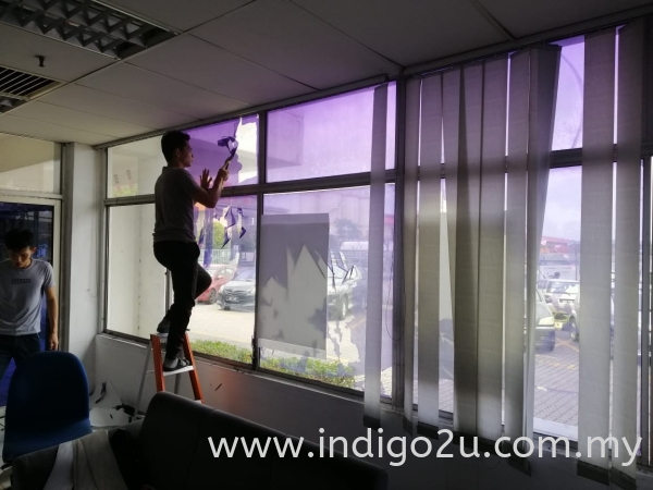 Remove Existing Tinted Film & Apply New UV Reflective Tinted Film