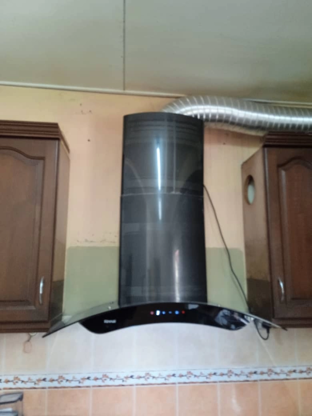 Pro Installer For Kitchen Cooker Hoods In KL&SELANGOR. Call Now