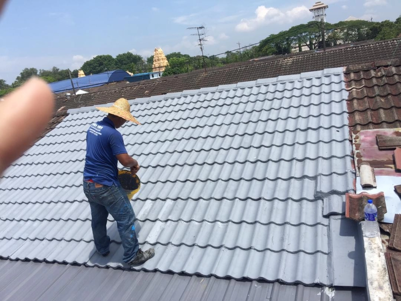 Roof Repair Company Near Me Now : Targeted 18Month Warranty