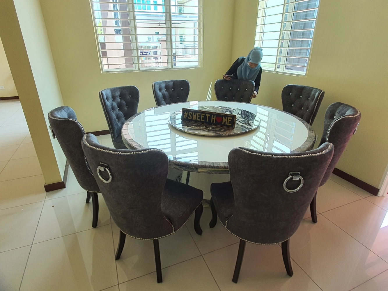 Round Marble Table Dinning Set Table with Chairs 