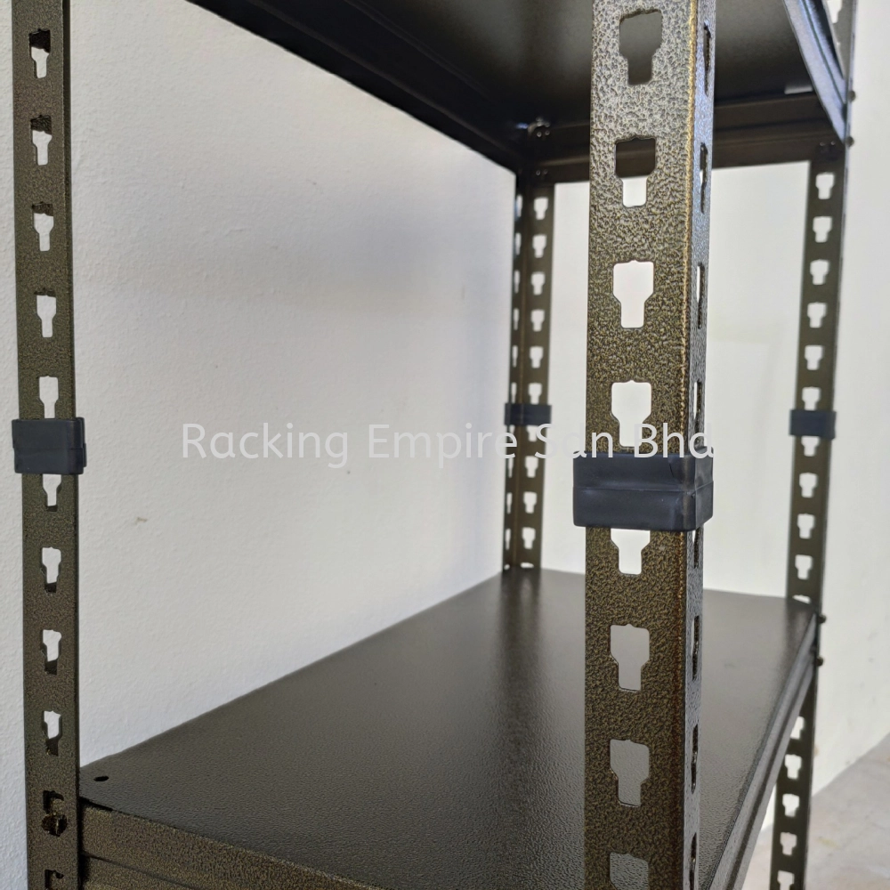 RE306015A Aluminium Storage Rack