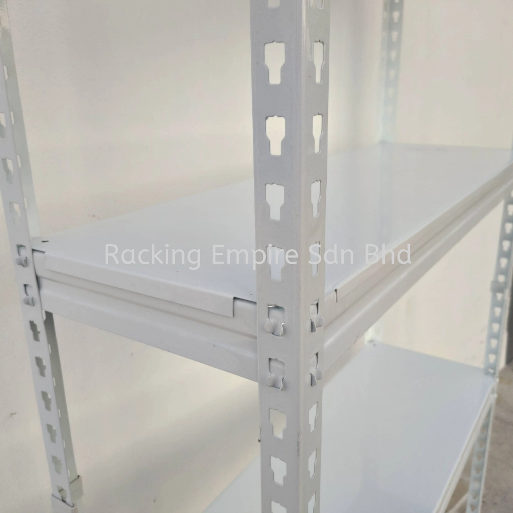 RE309015C White Storage Rack