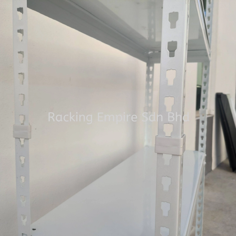 RE309015C White Storage Rack