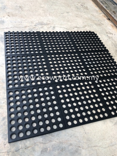 Interlocking Safe Walk Mat