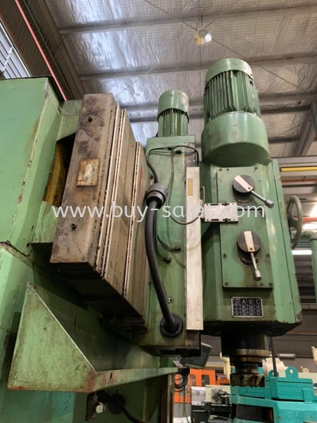 Double Column Milling Machine