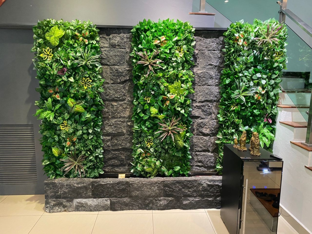 Artificial Vertical Garden 