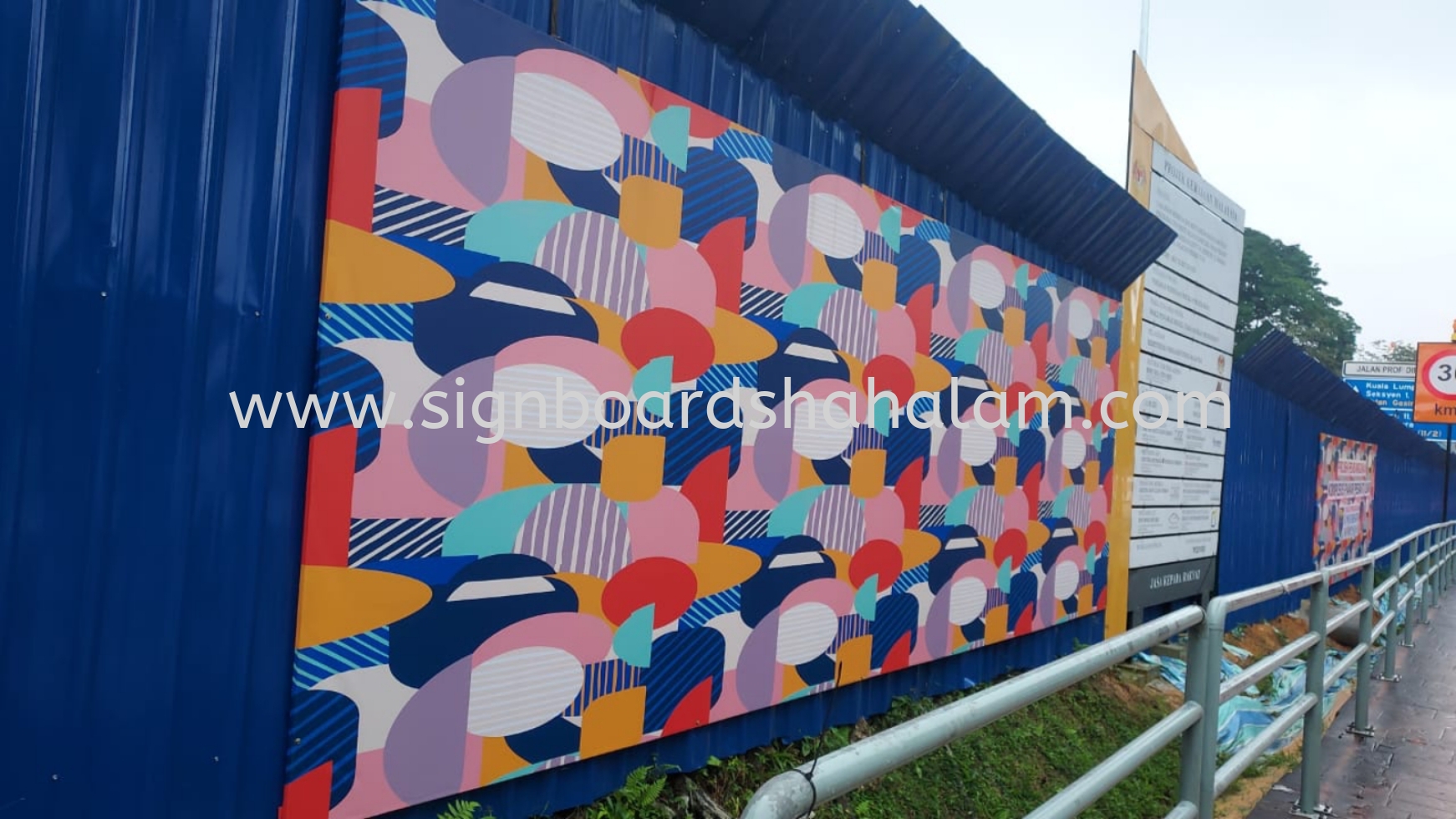 MMN BINA KL - Hoarding Boards Outdoor 