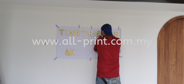 Tinitreats Bukit Jelutong - Eg Box Up 3D Lettering