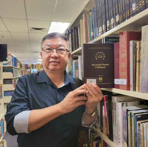 Paid a visit on 23-3-204 to the National Library of Malaysia located at Tun Razak, Titiwangsa, K.L