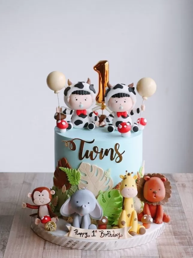 Twins Baby Cow Safari Cake