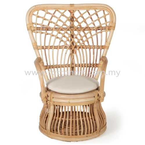RATTAN PEACOCK CHAIR FOR KIDS
