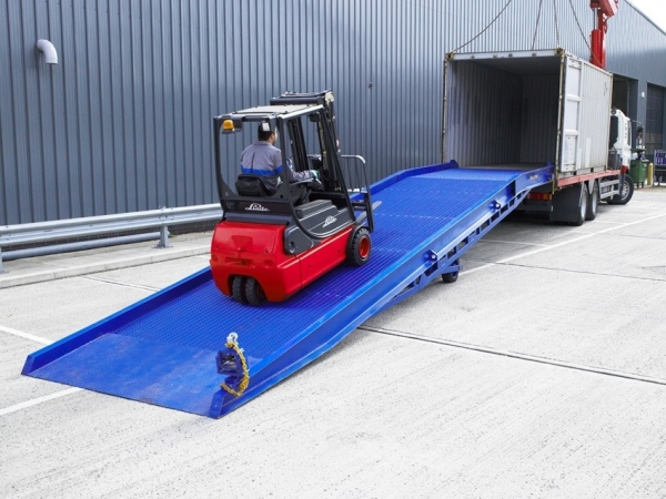 Mobile Steel Ramp / Yard Ramp / Container Ramp Material Handling Equipment Selangor, Malaysia, Kuala Lumpur (KL), Klang Supplier, Suppliers, Supply, Supplies | Fuka Industries Sdn Bhd