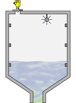 Level measurement in an aroma vessel