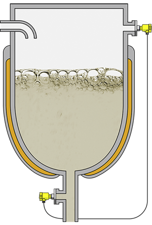 Level measurement in a distillation vessel