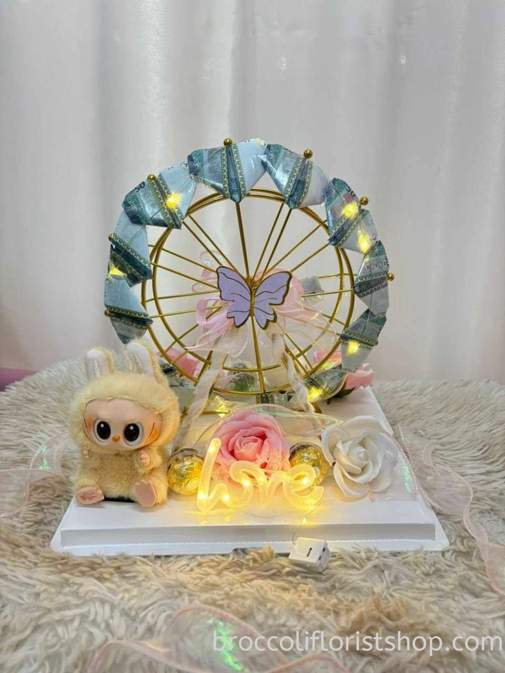 Florist And Balloon Shop Soap Flower Bouquet Car Boot Decoration In florist-and-balloon-shop-soap-flower-bouquet-car-boot-decoration-in