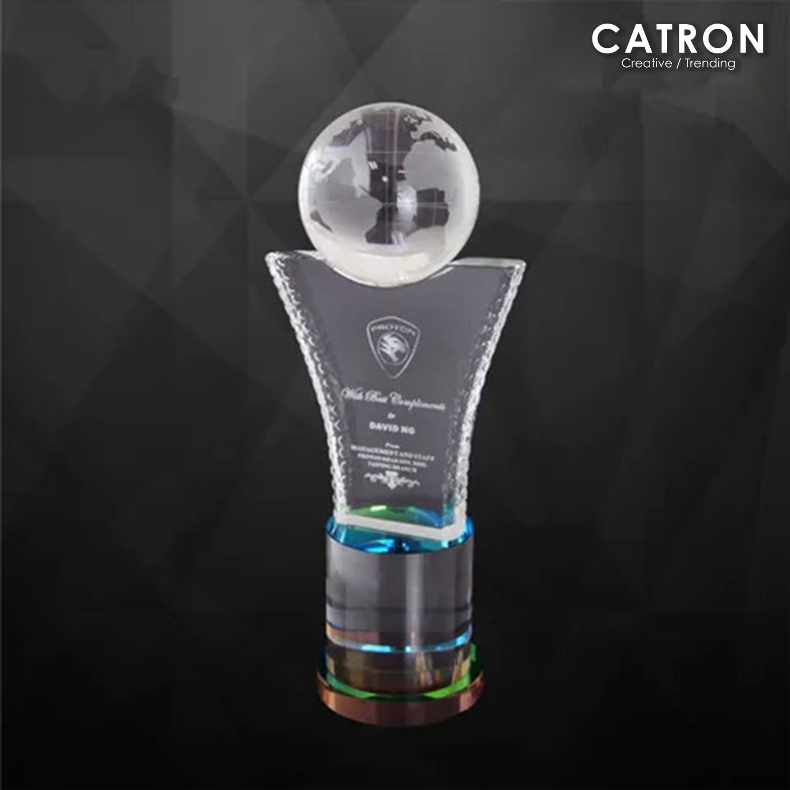 9176 - CRYSTAL TROPHY
