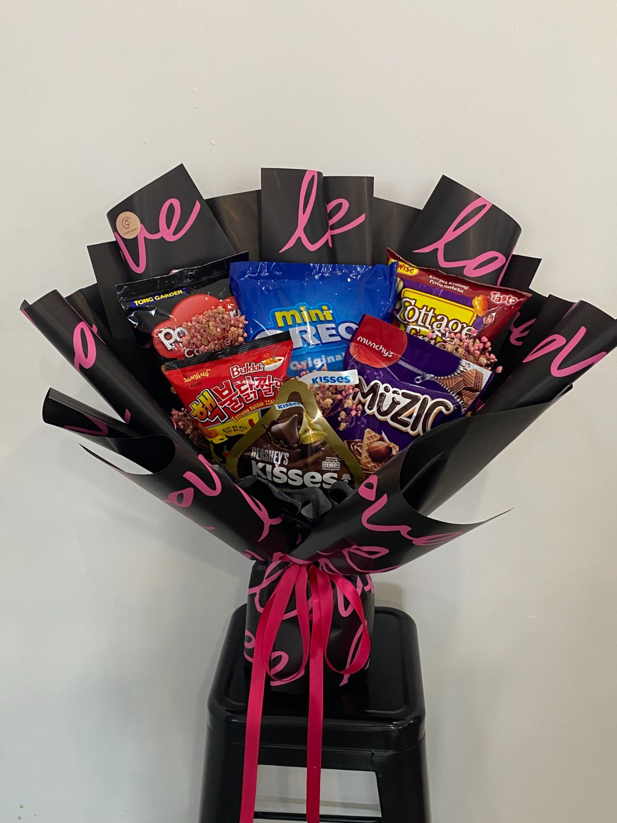 Local Snacks Bouquet 6pcs snacks