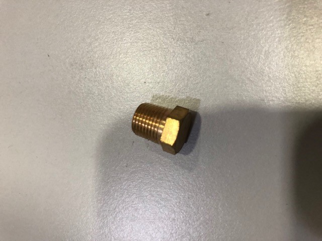 Lubricator Distributor Outlet Cap