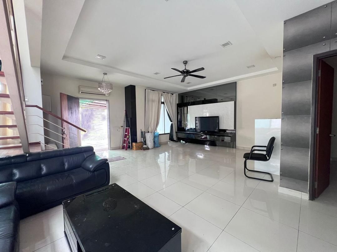 Sutera Utama Cluster Home – Rare Freehold Opportunity for Sale