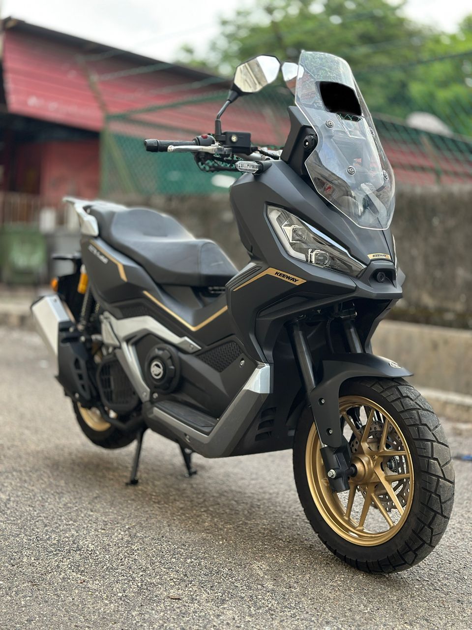 KEEWAY 180EVO