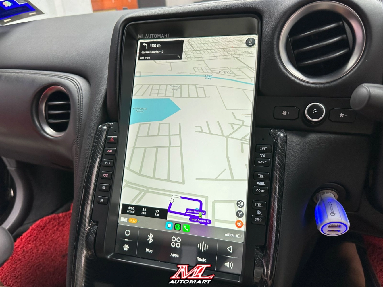 *NEW Nissan GTR R35 Vertical Style Android Monitor (13") 