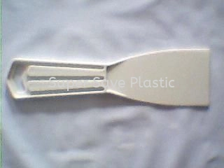 K&H 2 INCH PLASTIC SCRAPPER