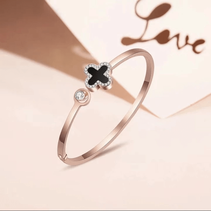 Hand Bracelet 222