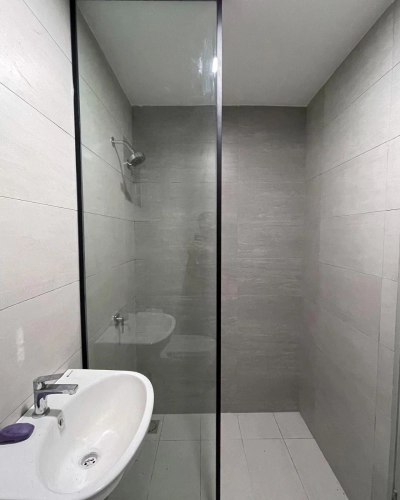 Shower Screen (Sri Rampai/ KL)