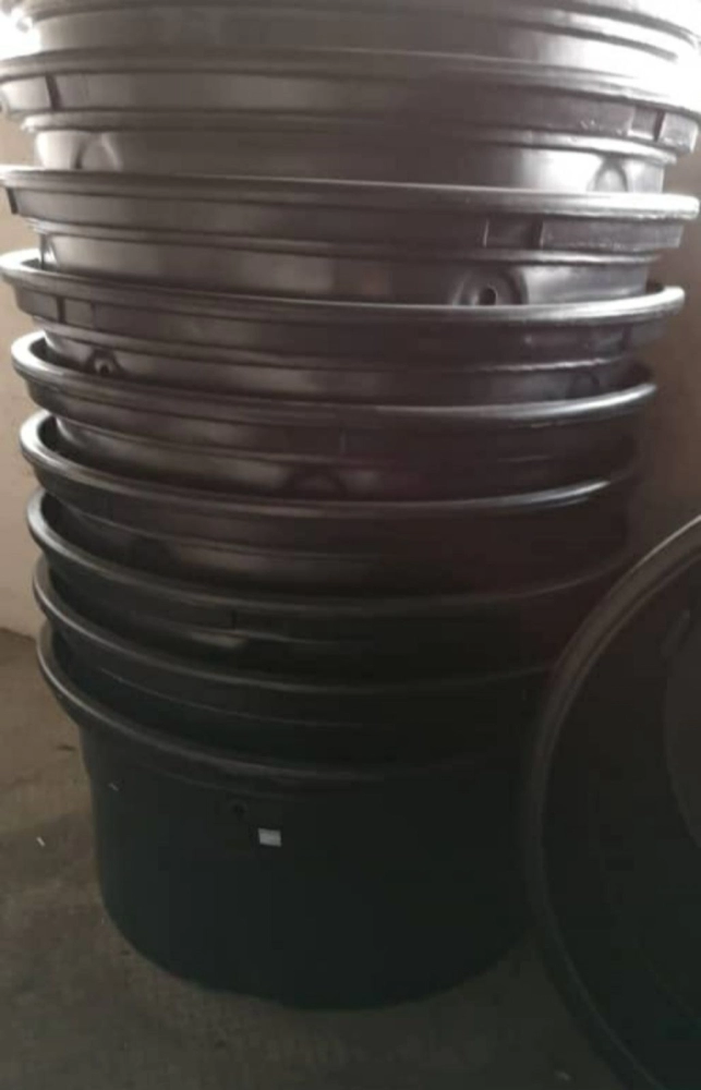 poly tank 100 gallon round