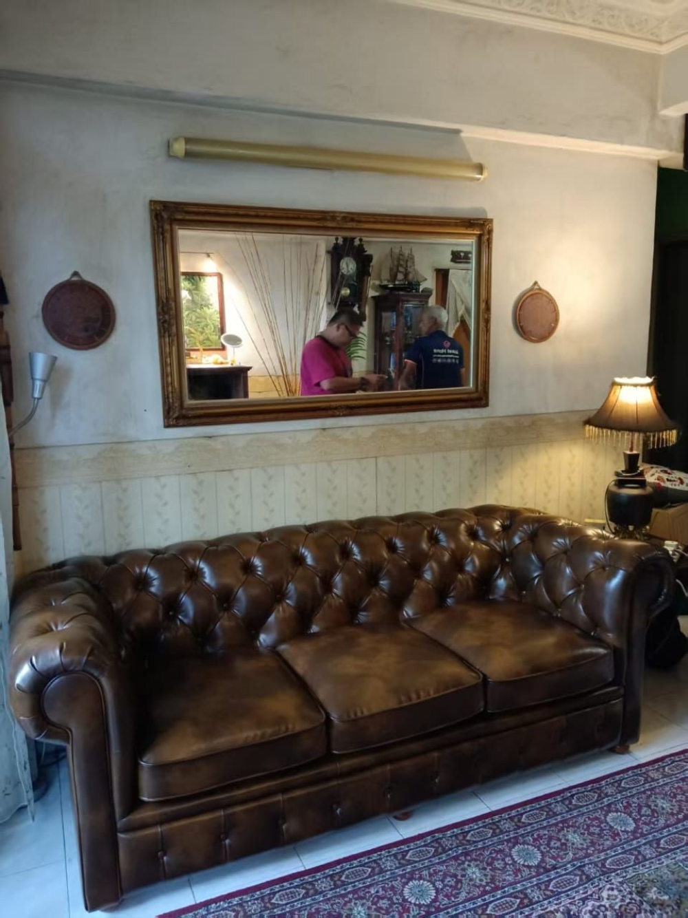 Chesterfield Sofa Malaysia – Premium Brown Leather 3 Seater Sofa | Luxury Classic Living Room Sofa KL Penang Johor