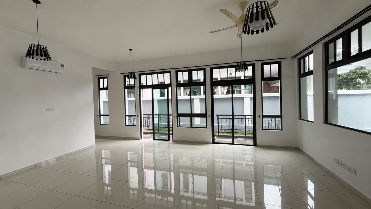 The Verandah @ Eco Botanic – Double Storey Cluster House for Sale / Rent