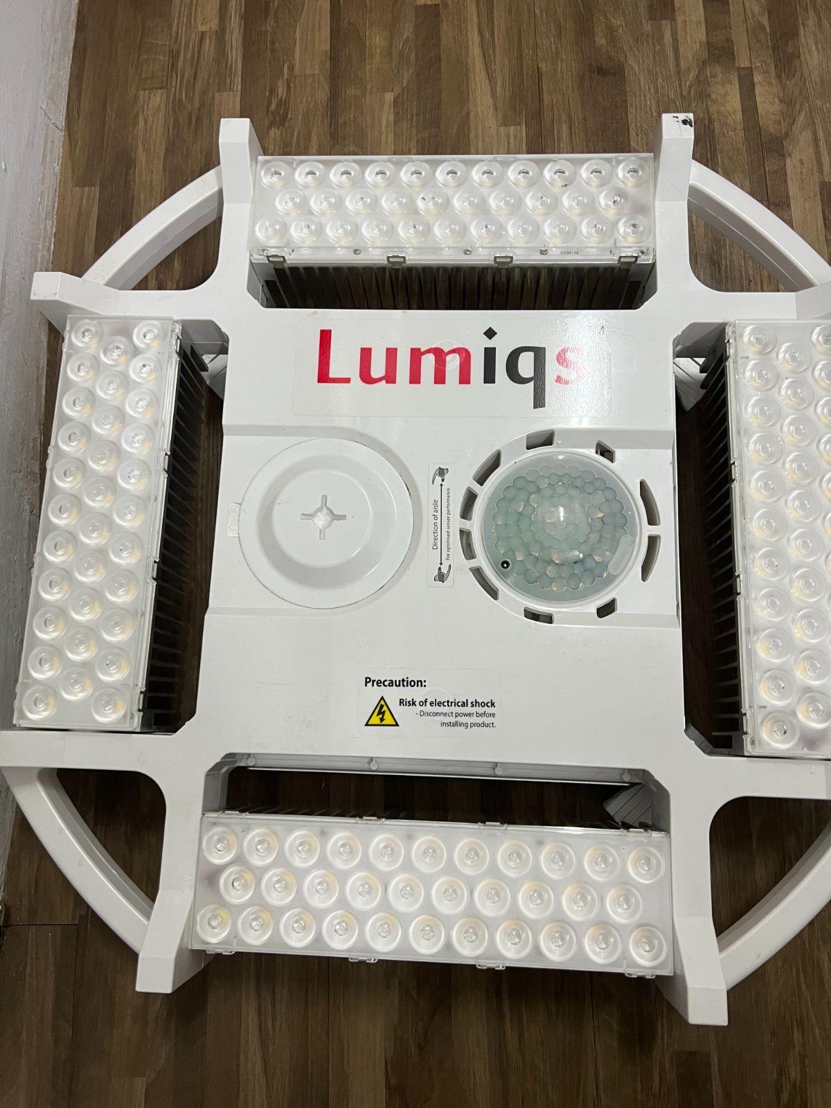 LUMIQS HBL Intelligent LED Highbay LUMIQS High Bay LED Intelligent Lighting