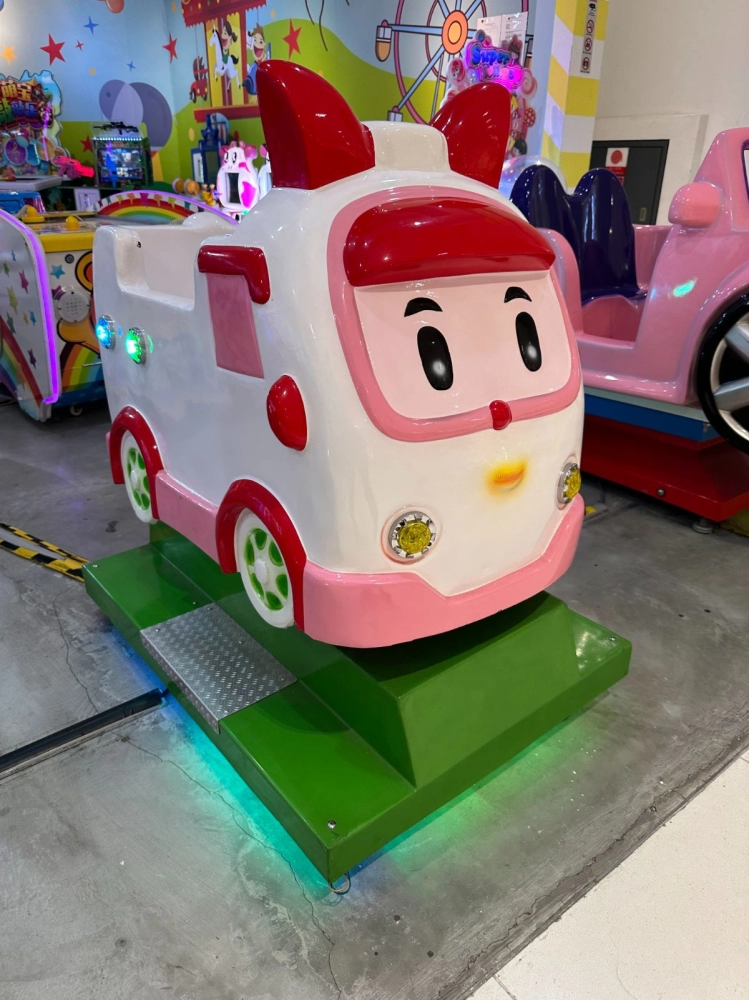 POLI PINK CAR KIDDIE RIDE