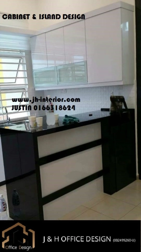 TTDI kitchen cabinet