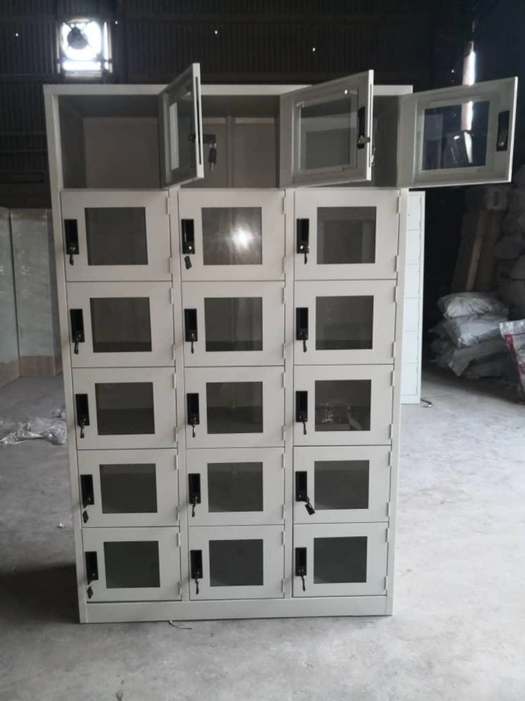 Locker 18 compartment with Acrylic door 