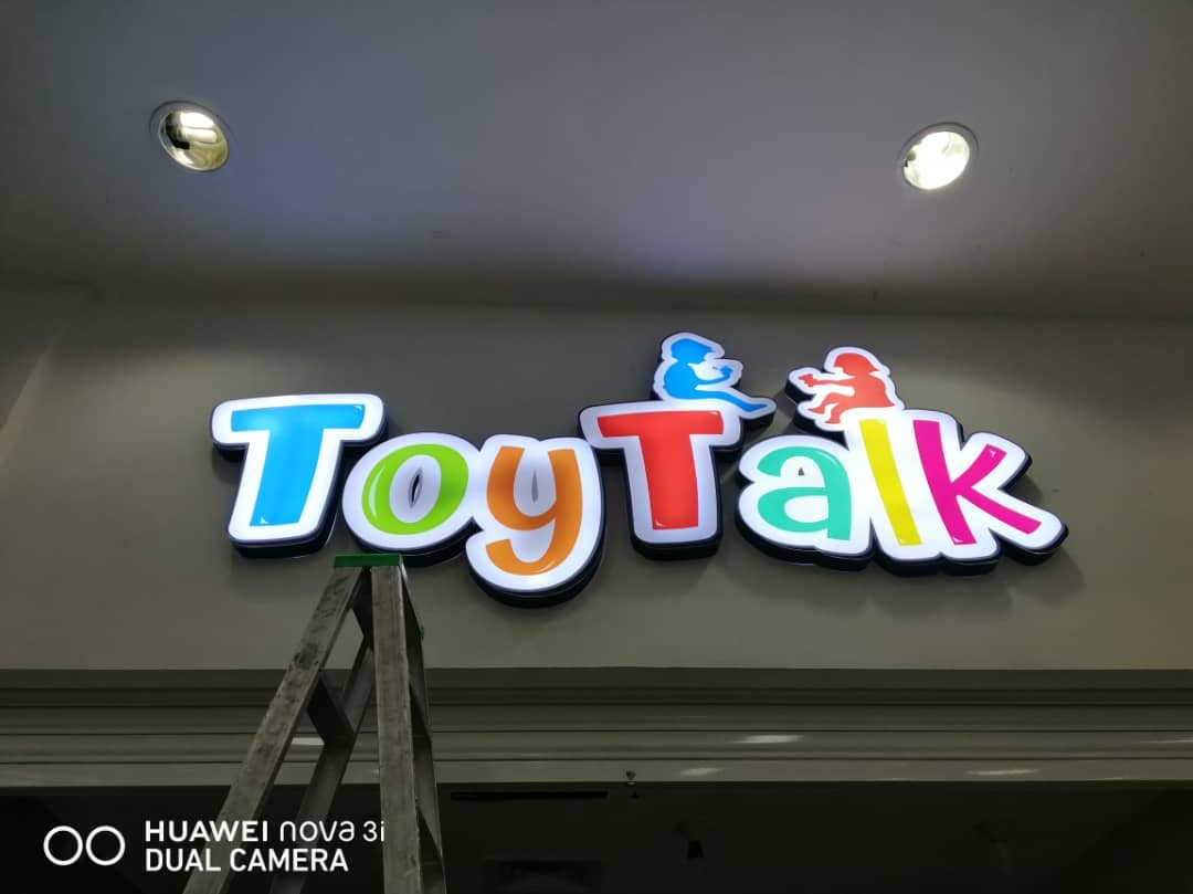 TOYTALK INDOOR 3D LED FRONTLIT SIGNAGE