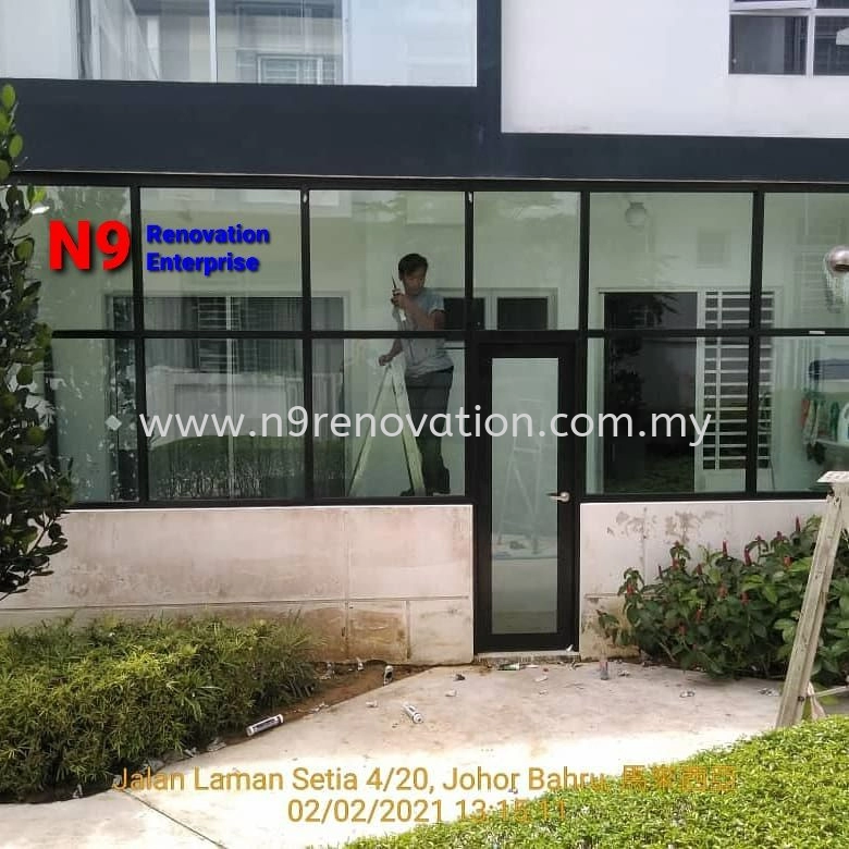 Aluminum Swing Door