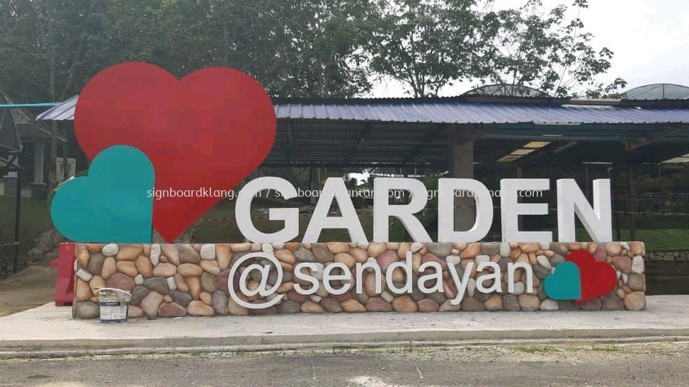 love gargen eg box up 3d lettering signage signboard at sendayan negeri sembilan