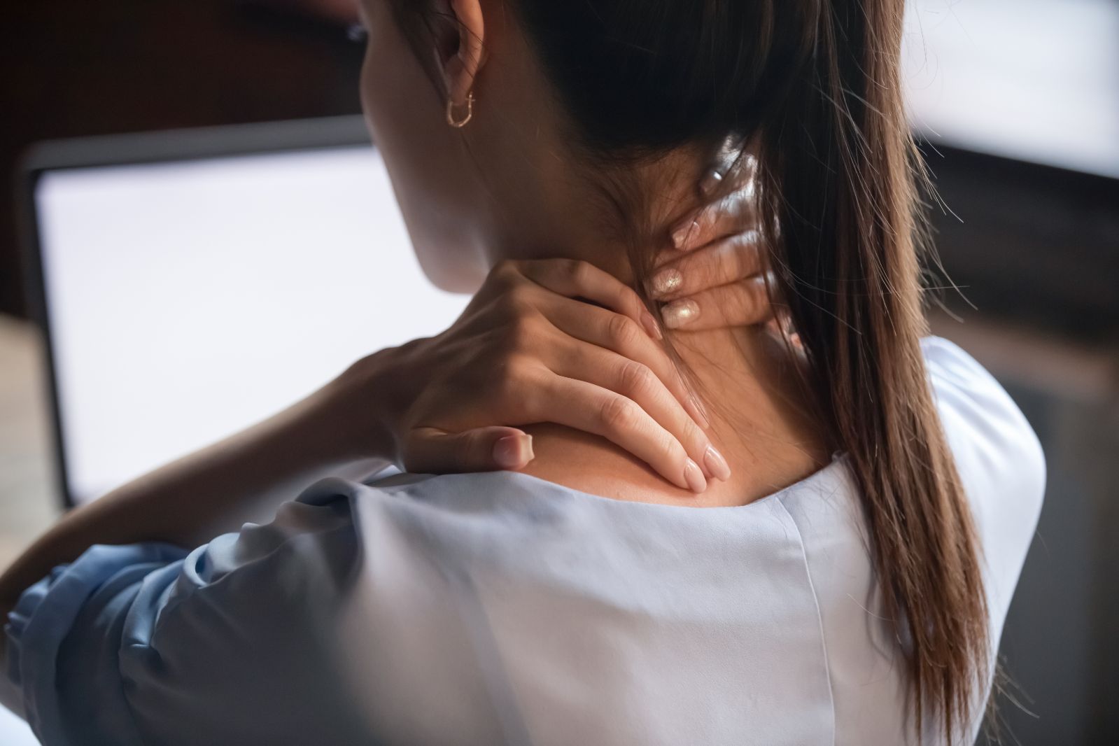 Rounded Shoulder & Humpback Correction