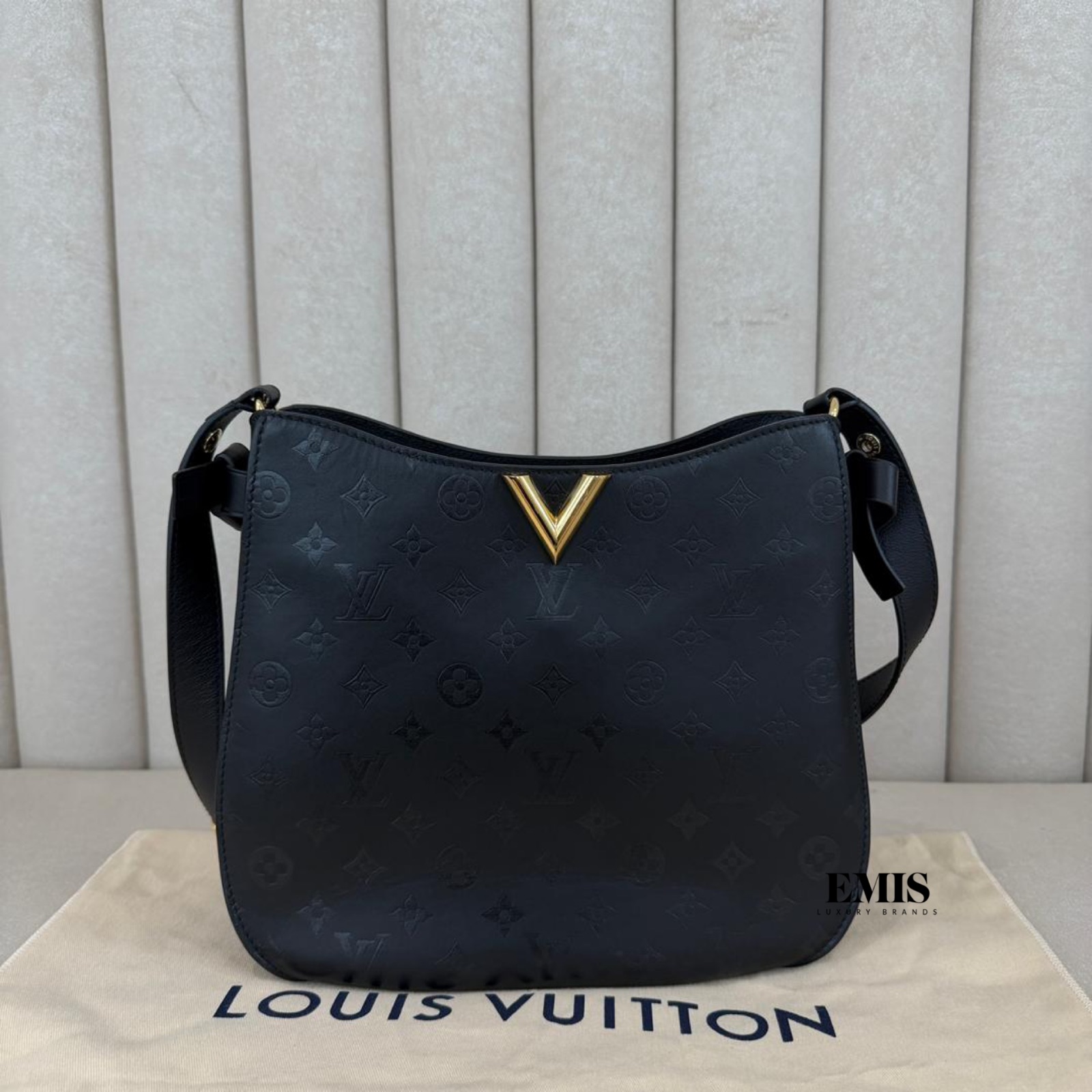 Louis Vuitton Monogram Leather Very Hobo- Preloved Luxury Bag