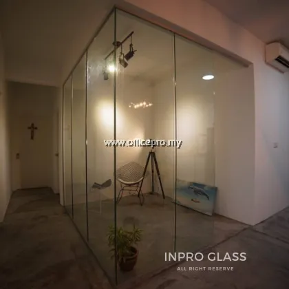 12mm Tempered Clear Glass Office Partition | Glass Panel Wall Klang