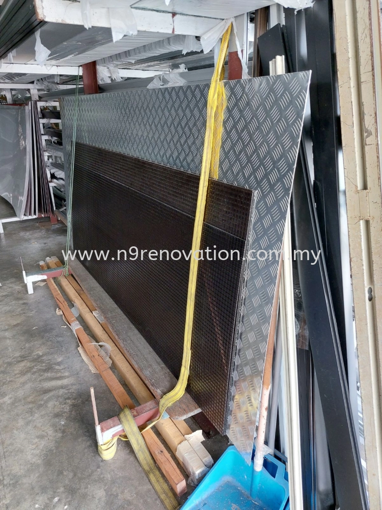 Aluminum Cabinet